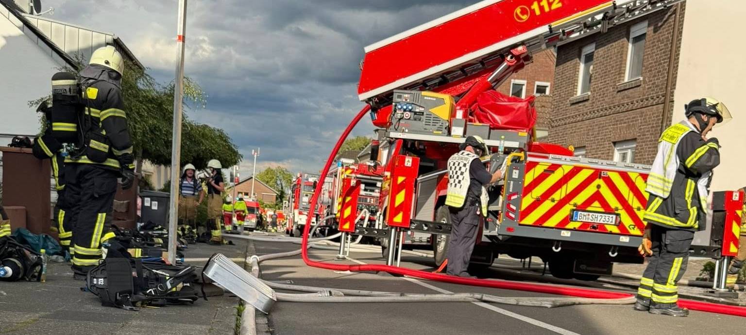 Großeinsatz der Feuerwehr in Hürth-Fischenich