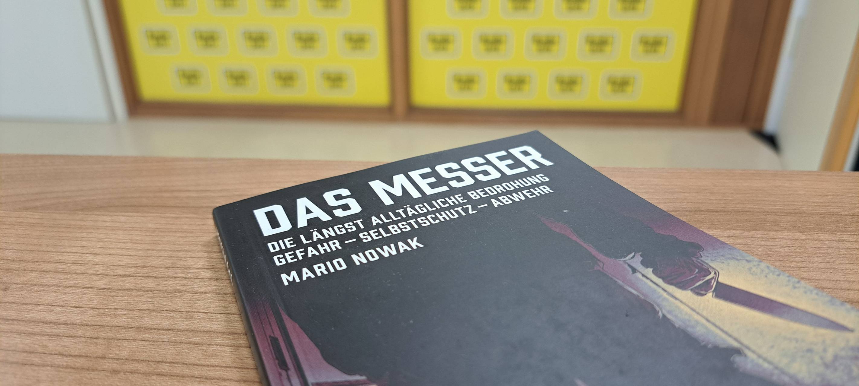 Hürth: Ex-Polizist schreibt Buch