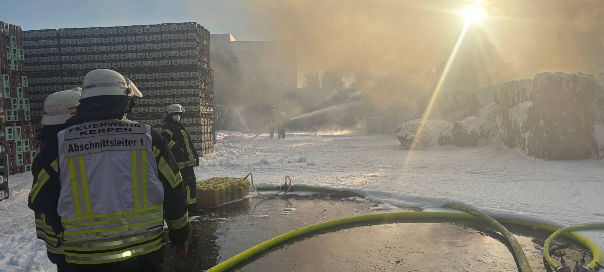 Brand in Kerpen-Türnich nach rund 12 Stunden gelöscht