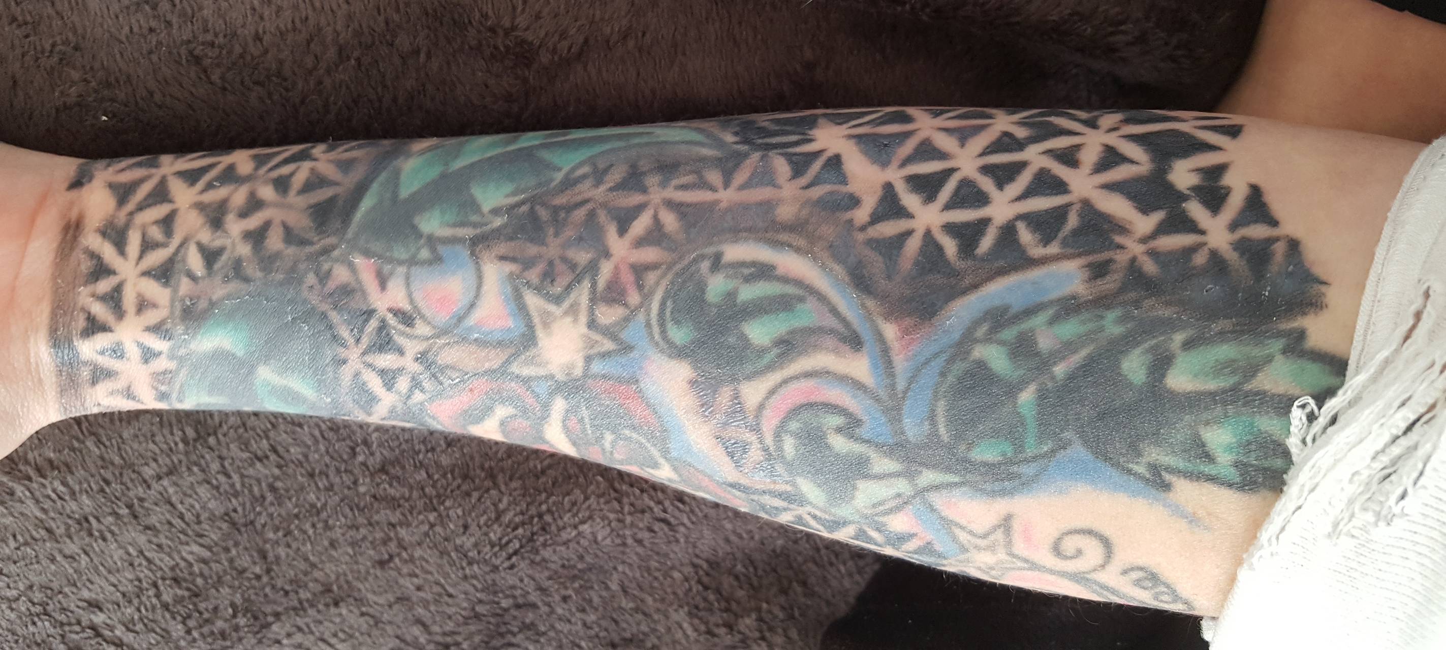 Rettet Jennis Tattoo - Wer kann helfen?