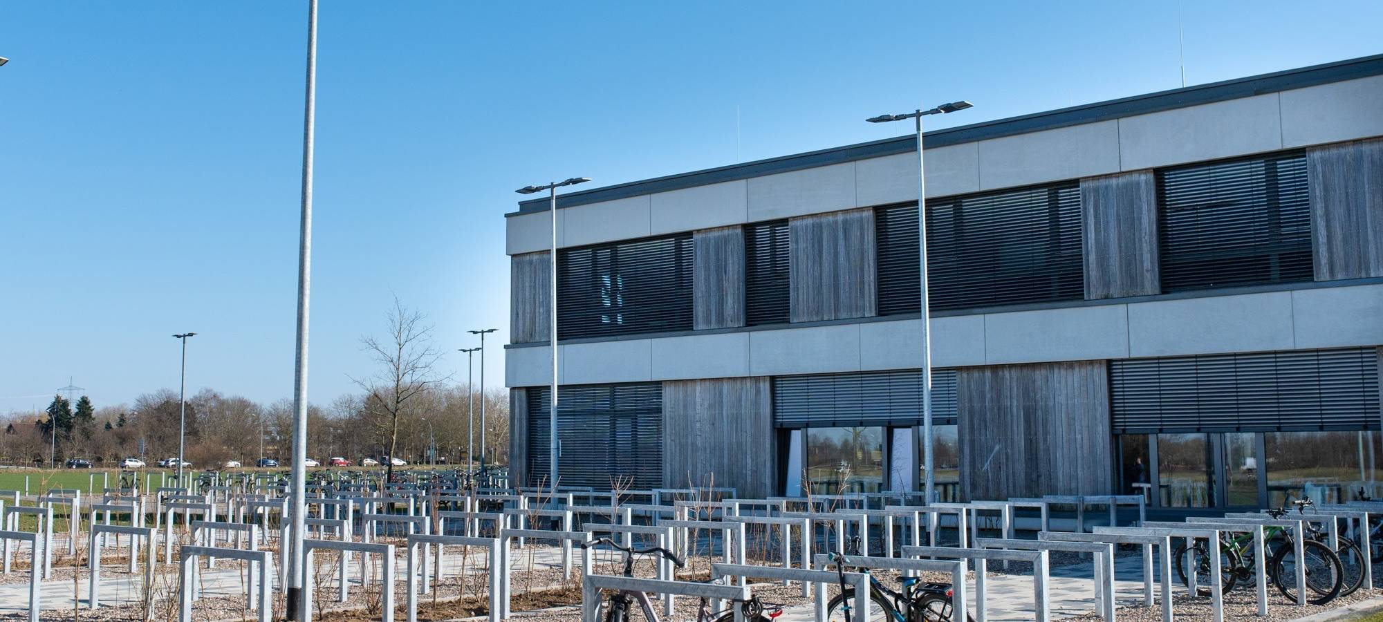 Neue Fahrradständer an Gesamtschule Hürth