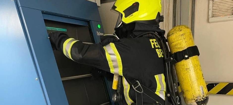 Feuerwehr Bergheim: Mobile Atemschutzstrecke im Einsatz