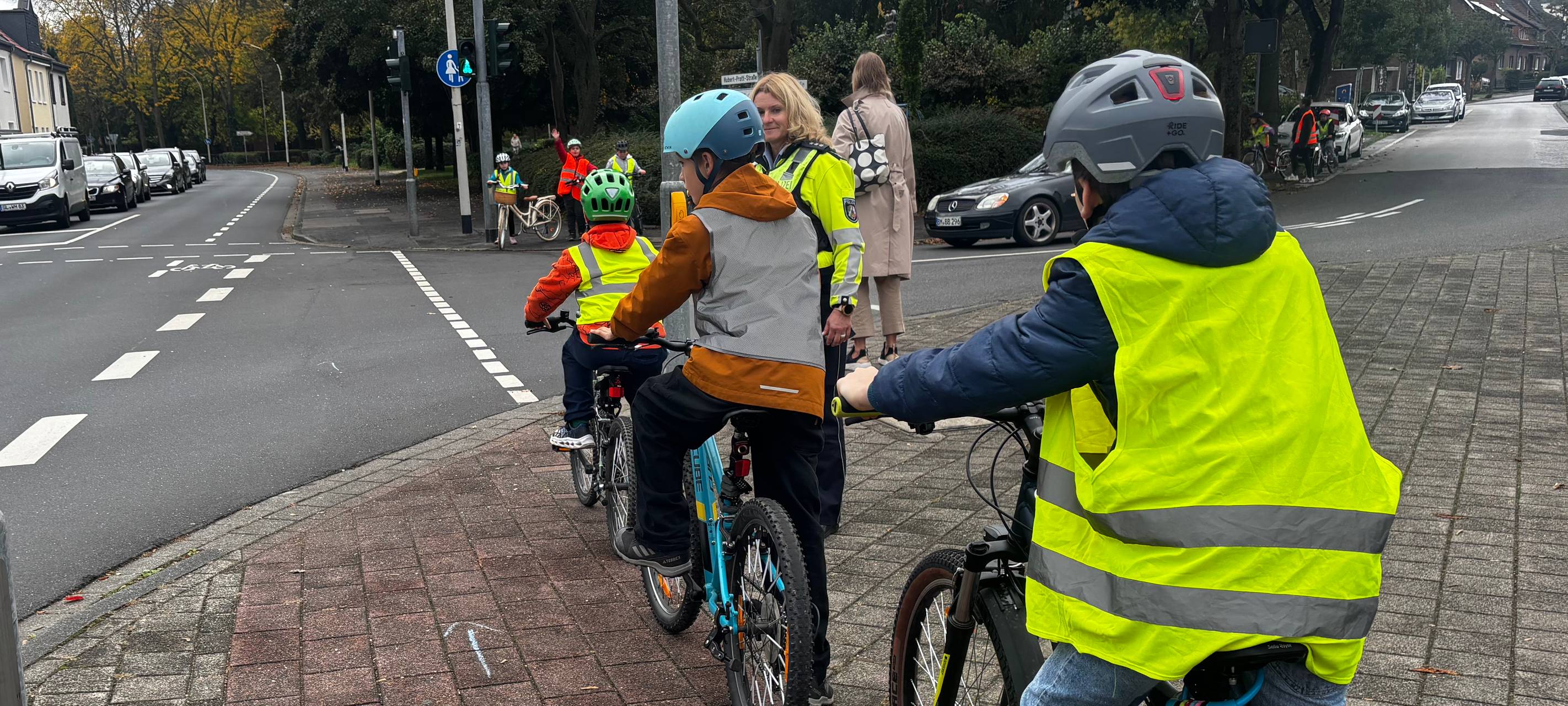Fahrradprüfung an der Mauritiusschule in Bachem