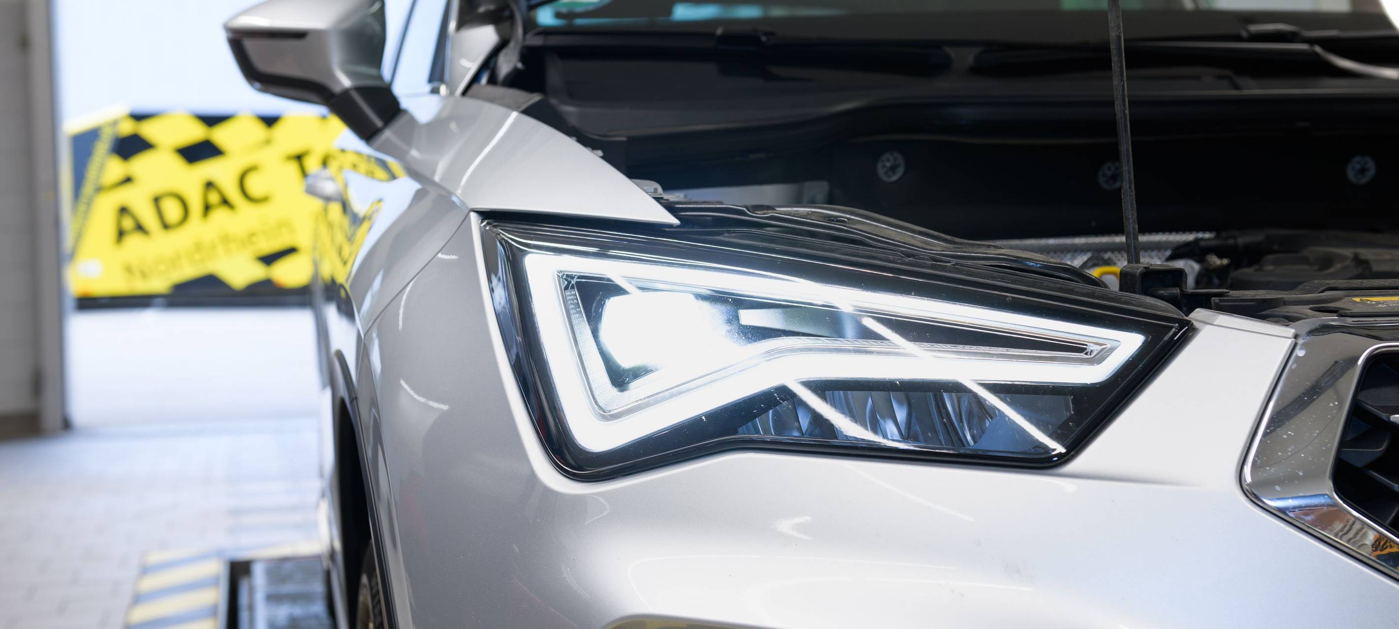 ADAC: Kostenloser Licht-Check für Autofahrer