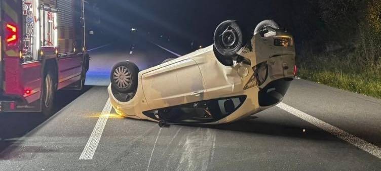 A61 bei Bergheim nach Unfall nachts gesperrt