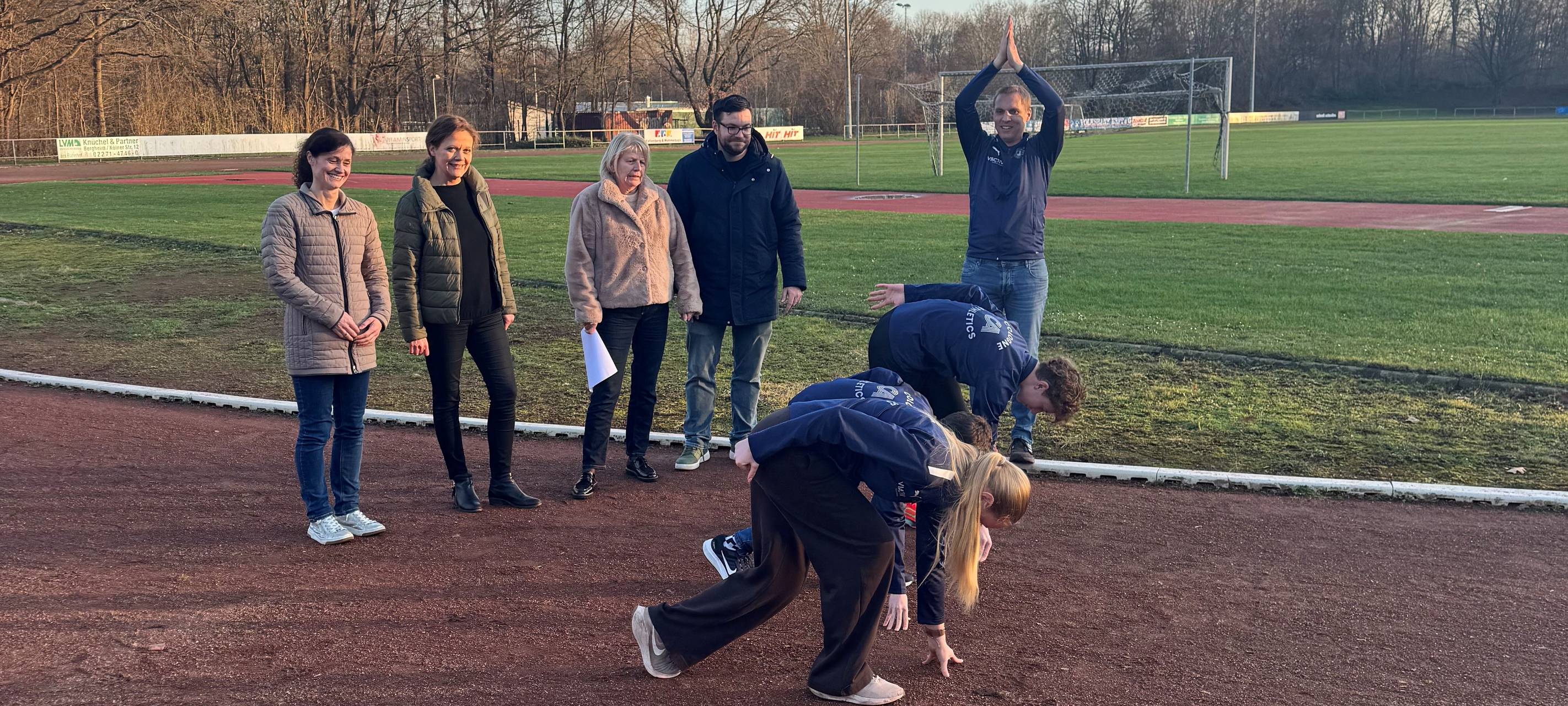 Neue Tartanbahn für Bergheimer Lukas-Podolski-Sportpark