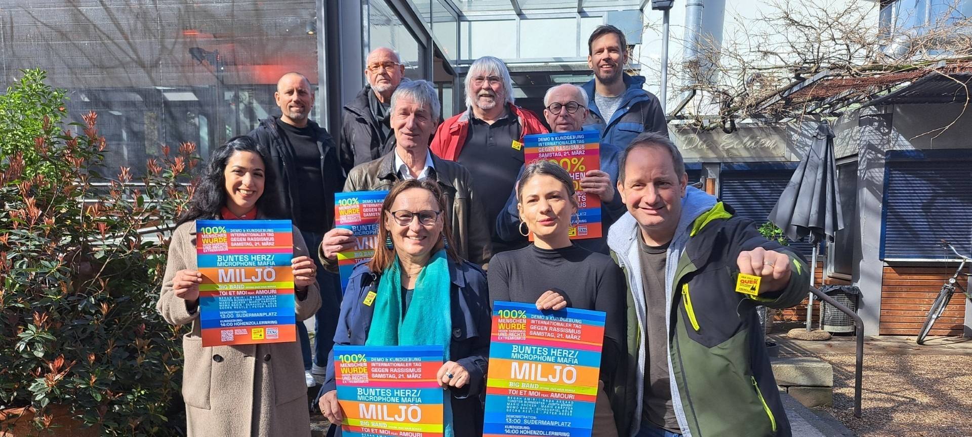 Große Demonstration gegen Rassismus in Köln