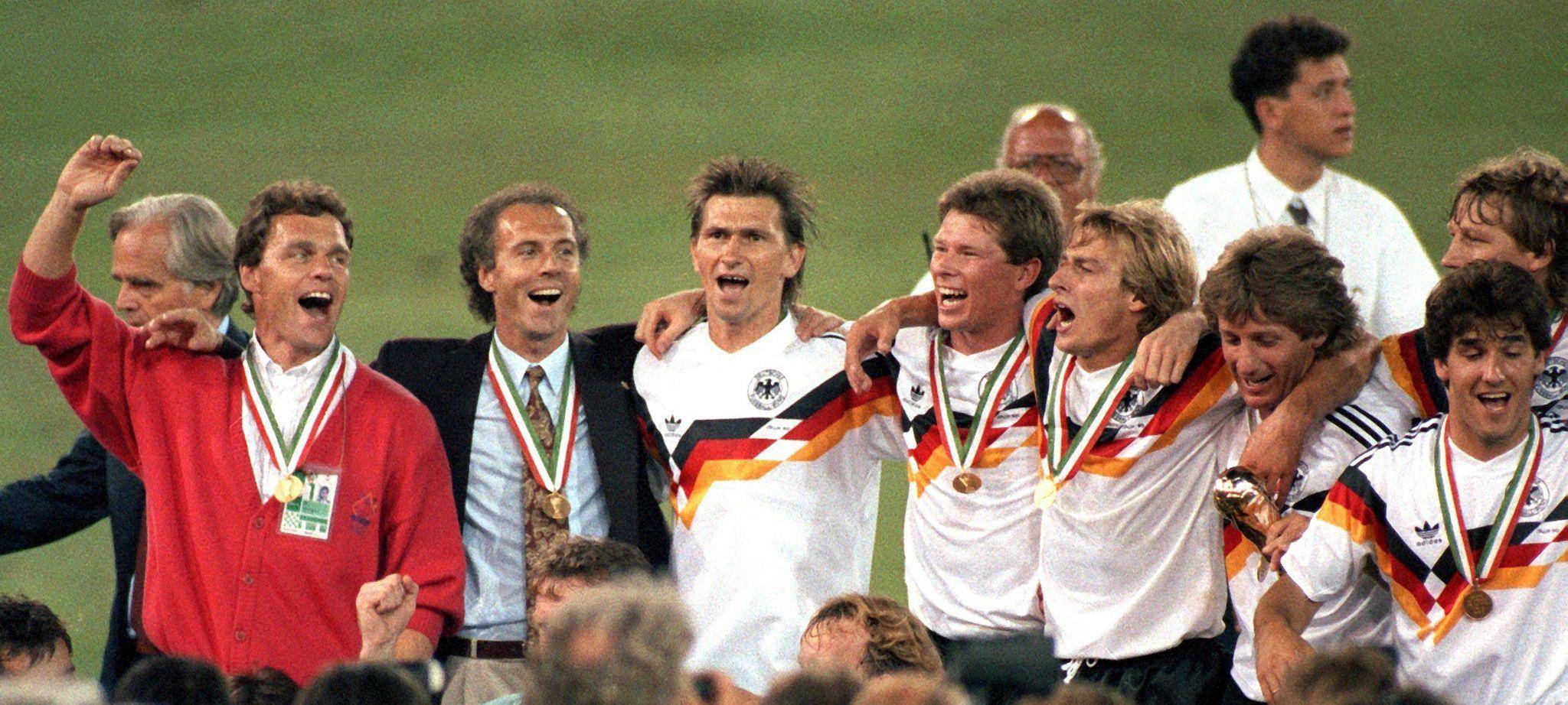 1990 wird Deutschland Fußball-Weltmeister