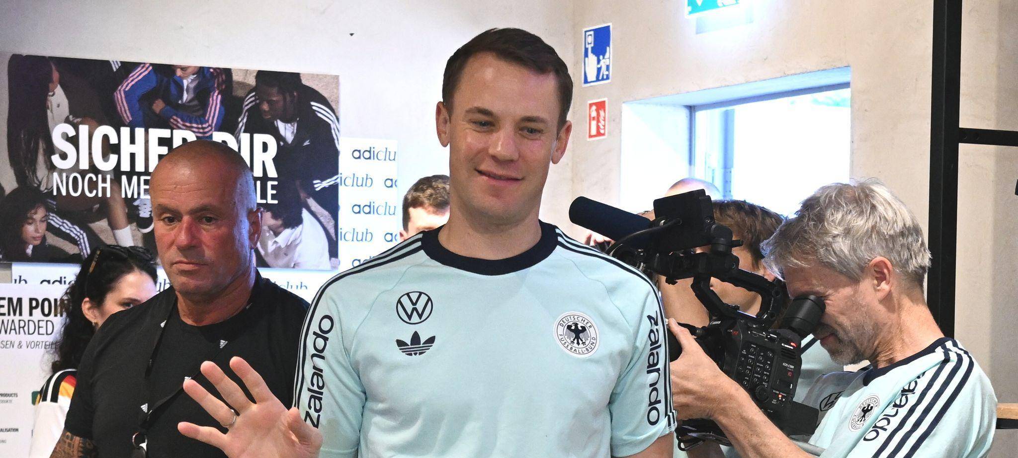 Autogrammstunde Manuel Neuer