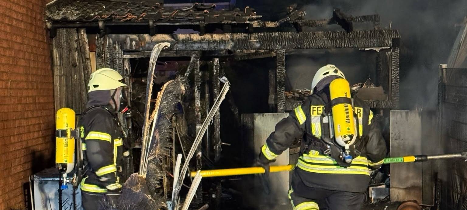 Wohnwagenbrand in Köttingen: Gasflasche explodiert
