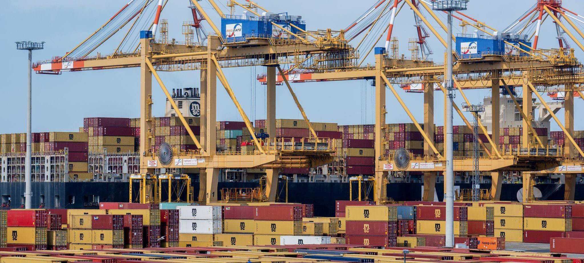 Containerterminal in Bremerhaven
