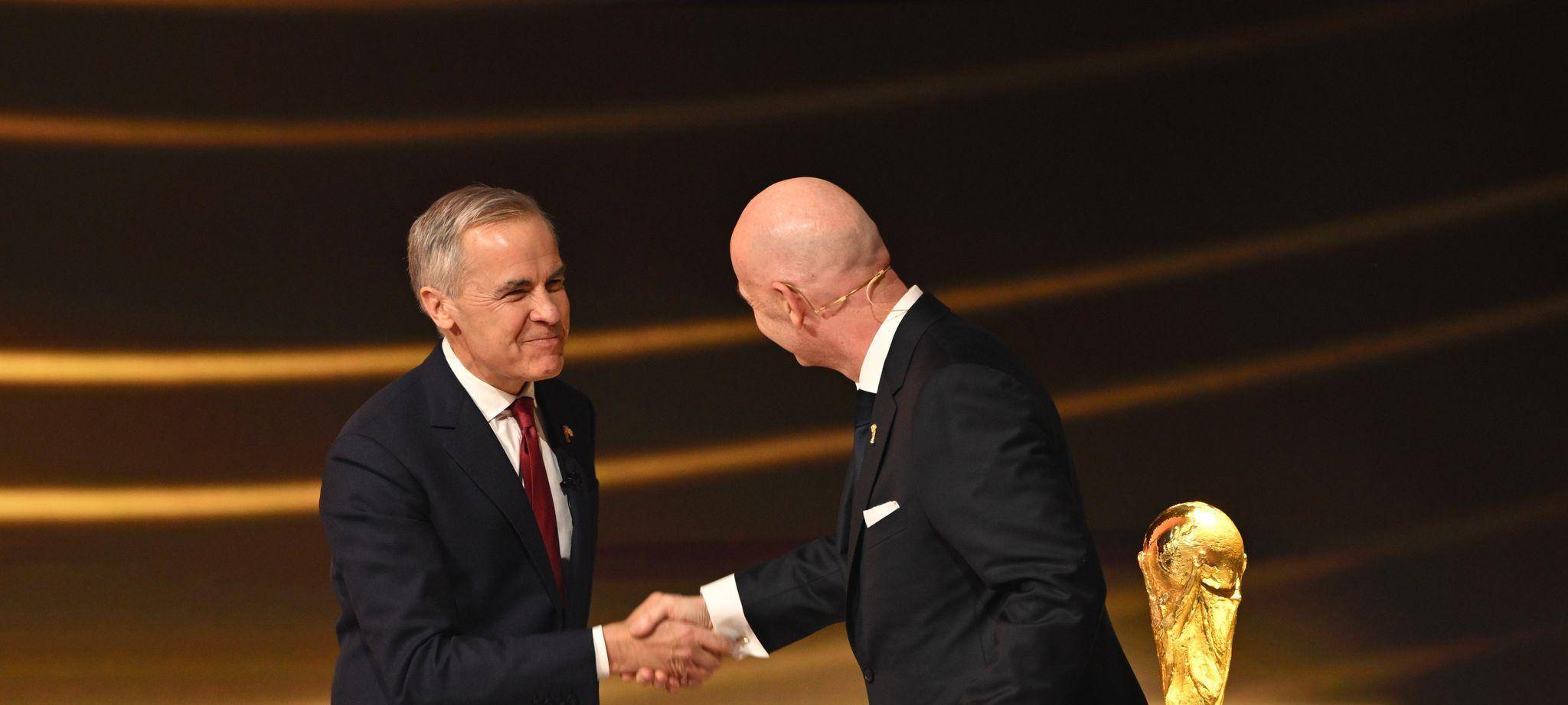 Mark Carney und Gianni Infantino