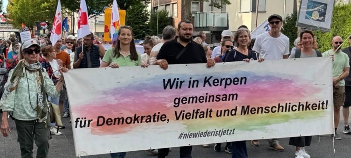 Kerpen: Rechte Party und Gegendemo blieben friedlich