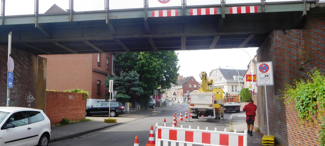 Frechen: Eisenbahnbrücke muss komplett ausgetauscht werden
